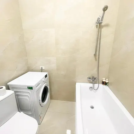 Adress Dd19 Apartament